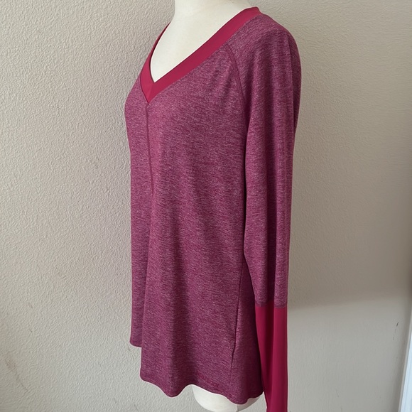 Marmot Pink Long Sleeve Top Size XL - Picture 3 of 6